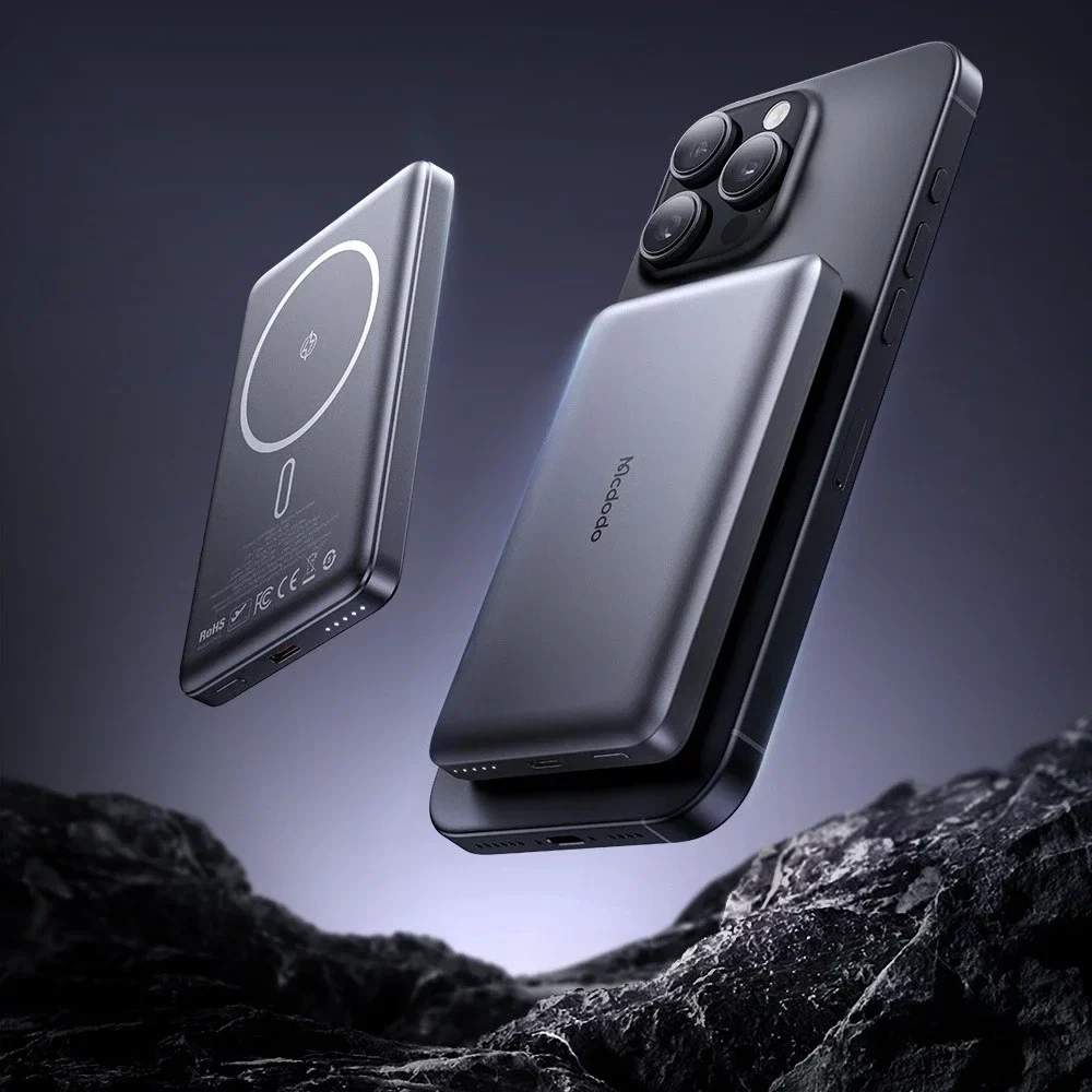 Mcdodo MC-4651 10000mAh 20w Metal Ultra İnce Manyetik Kablosuz Powerbank - Siyah