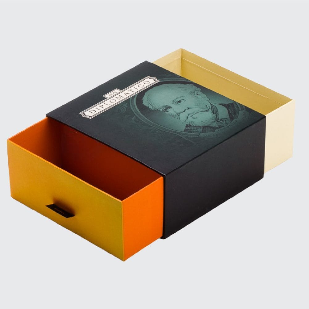 Estetik çekmeceli mukavva kutular, hediye, kit ve ürünler için ideal çözümler sunar. Harika, dekoratif bir görünüm sağlar ve kullanışlıdır.