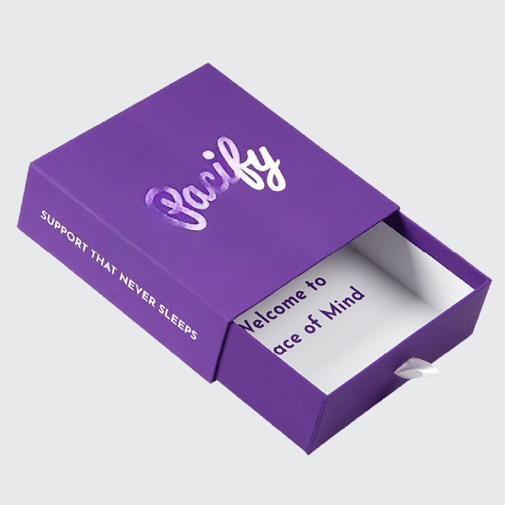 Çekmeceli mukavva kutular, düzen ve estetiği bir arada sunar. Dayanıklı malzemelerle üretilen bu kutular, kurumsal kitler için harika seçenekler.