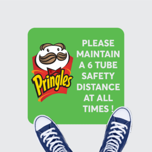 Floor Graphics ile mağazalarda ve etkinliklerde reklam verin ve trafiği yönlendirin! Bu kaymaz çıkartmalar çekici, kullanışlı, uygun maliyetlidir ve özel şekillerde yapılabilir