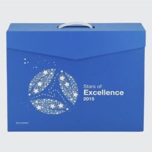 Kreatif Çanta Mukavva Kutu seçenekleriyle tanıtım ve ürün kutularınızı öne çıkarın. Profesyonel ve etkileyici çözümler için bizi tercih edin.