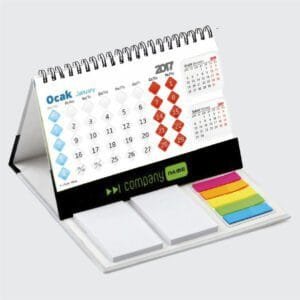 Ayraç ve Yapışkan Bloknotlu Masa Takvimi ()